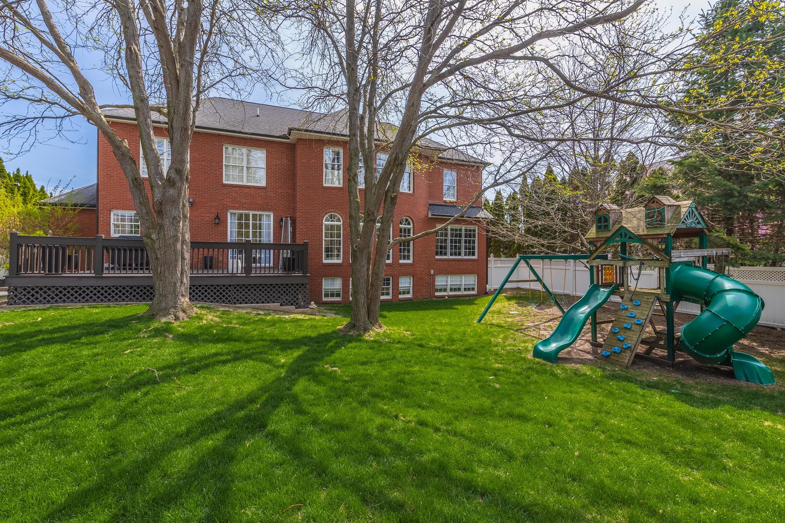 33 Derby Way, Bloomington, IL 61704