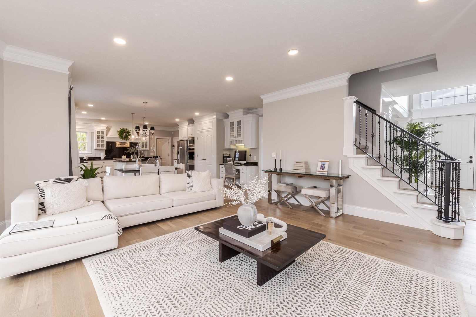 33 Derby Way, Bloomington, IL 61704