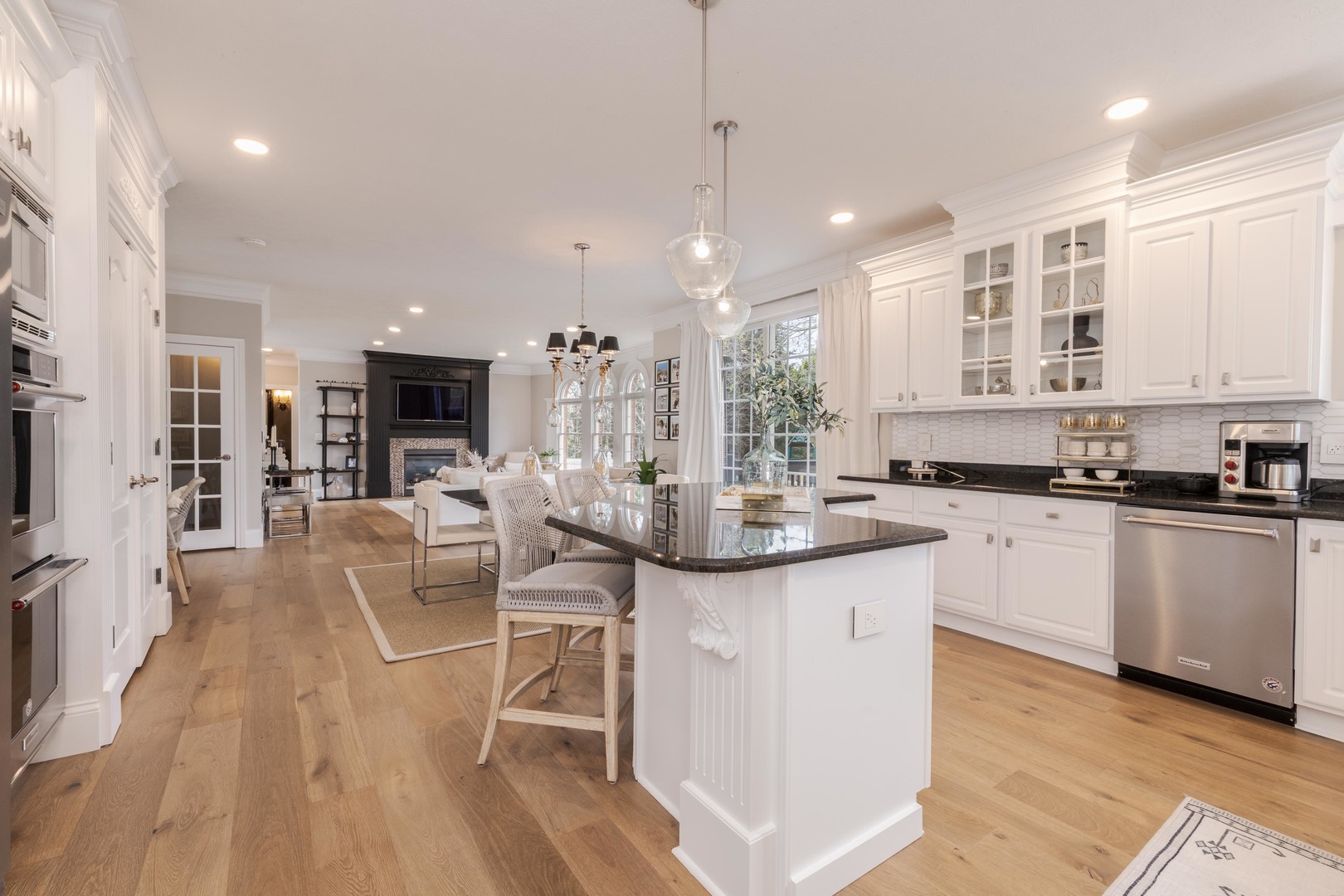 33 Derby Way, Bloomington, IL 61704