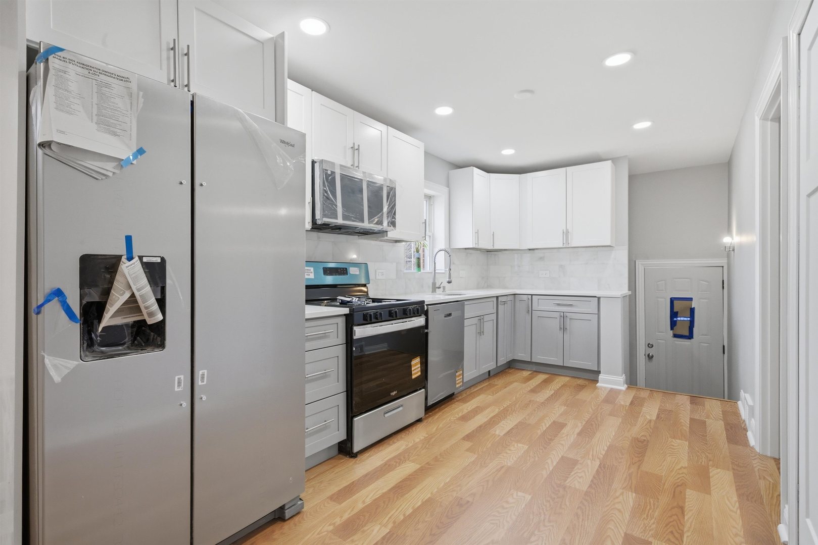 6801 S Hermitage Avenue, Chicago, IL 60636