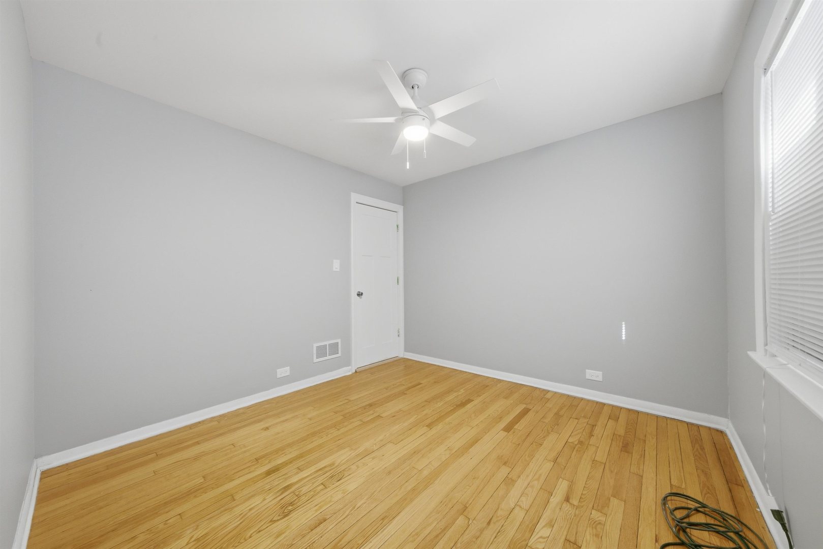 6801 S Hermitage Avenue, Chicago, IL 60636