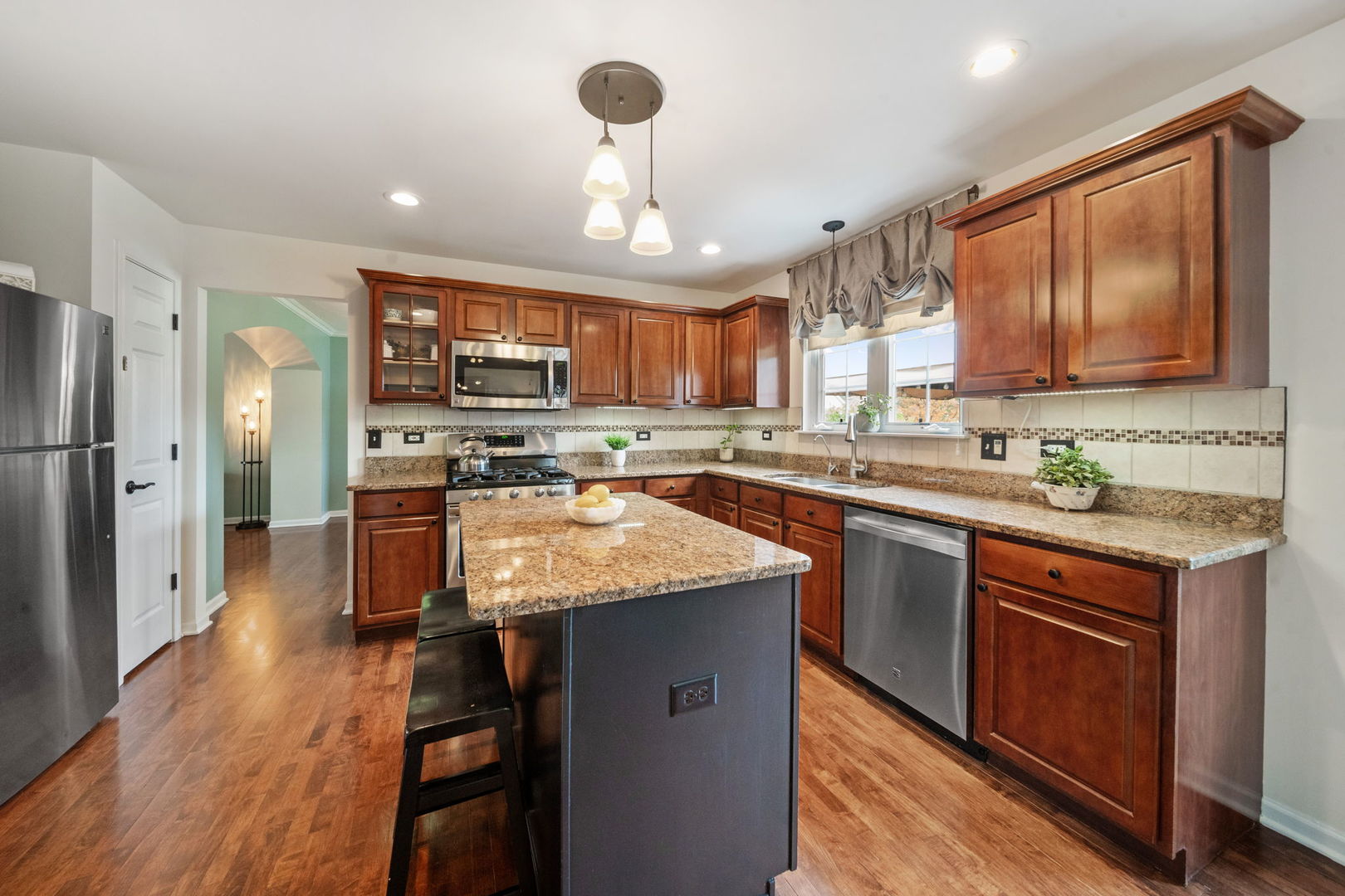 12963 Cathy Lane, Plainfield, IL 60585