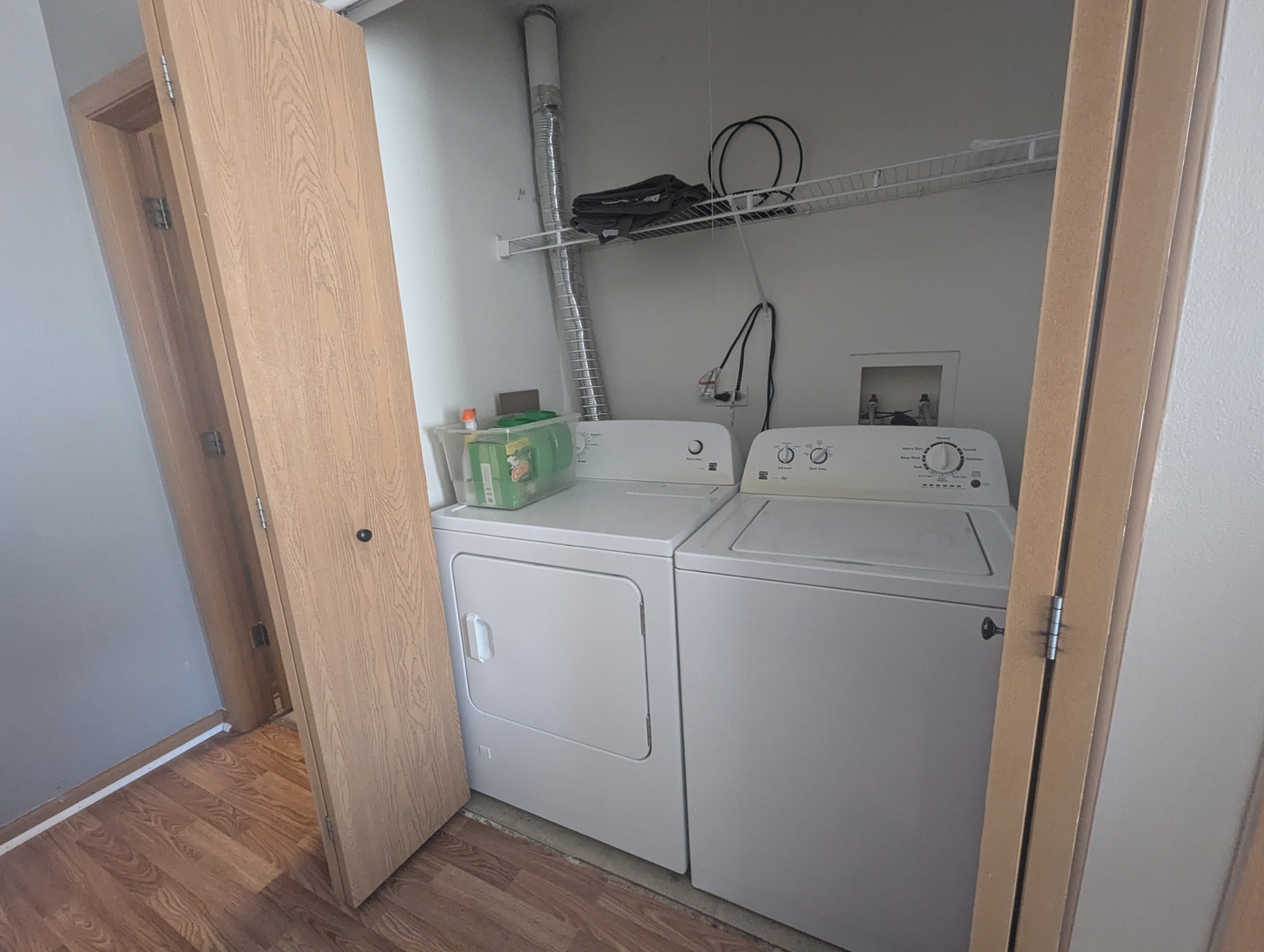 2502 Oak Tree Lane, Plainfield, IL 60586