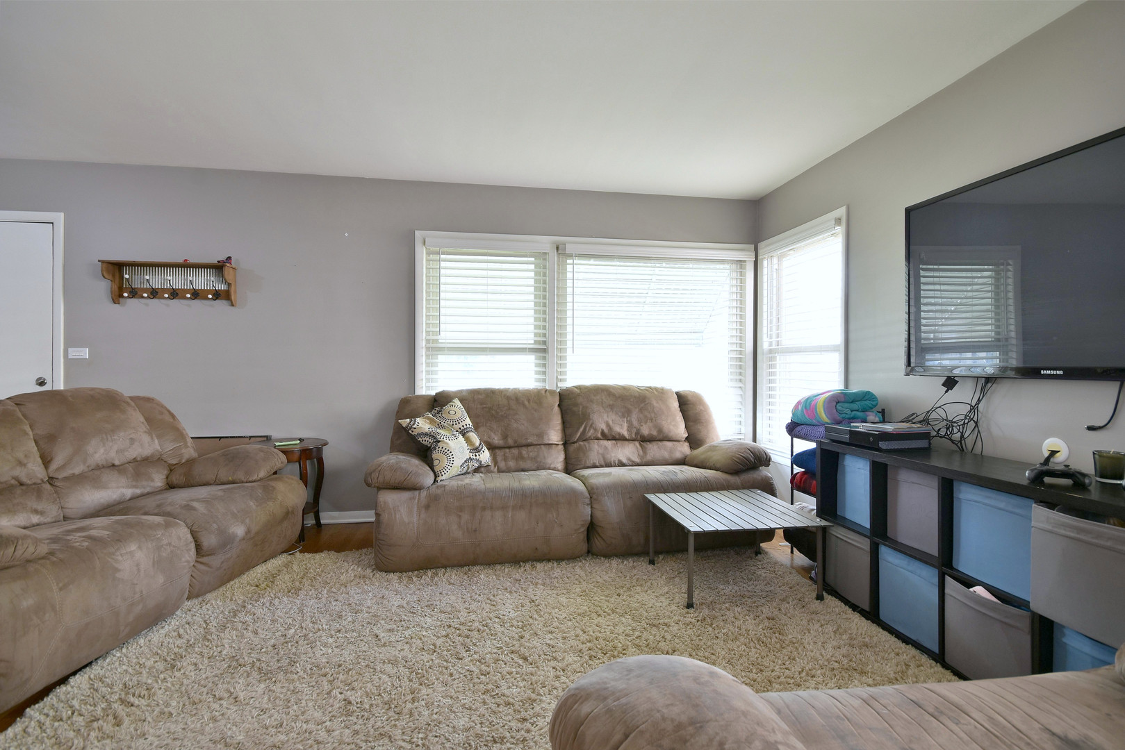 7309 N Ottawa Avenue, Chicago, IL 60631