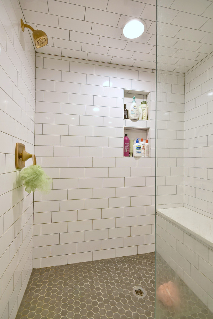 7309 N Ottawa Avenue, Chicago, IL 60631