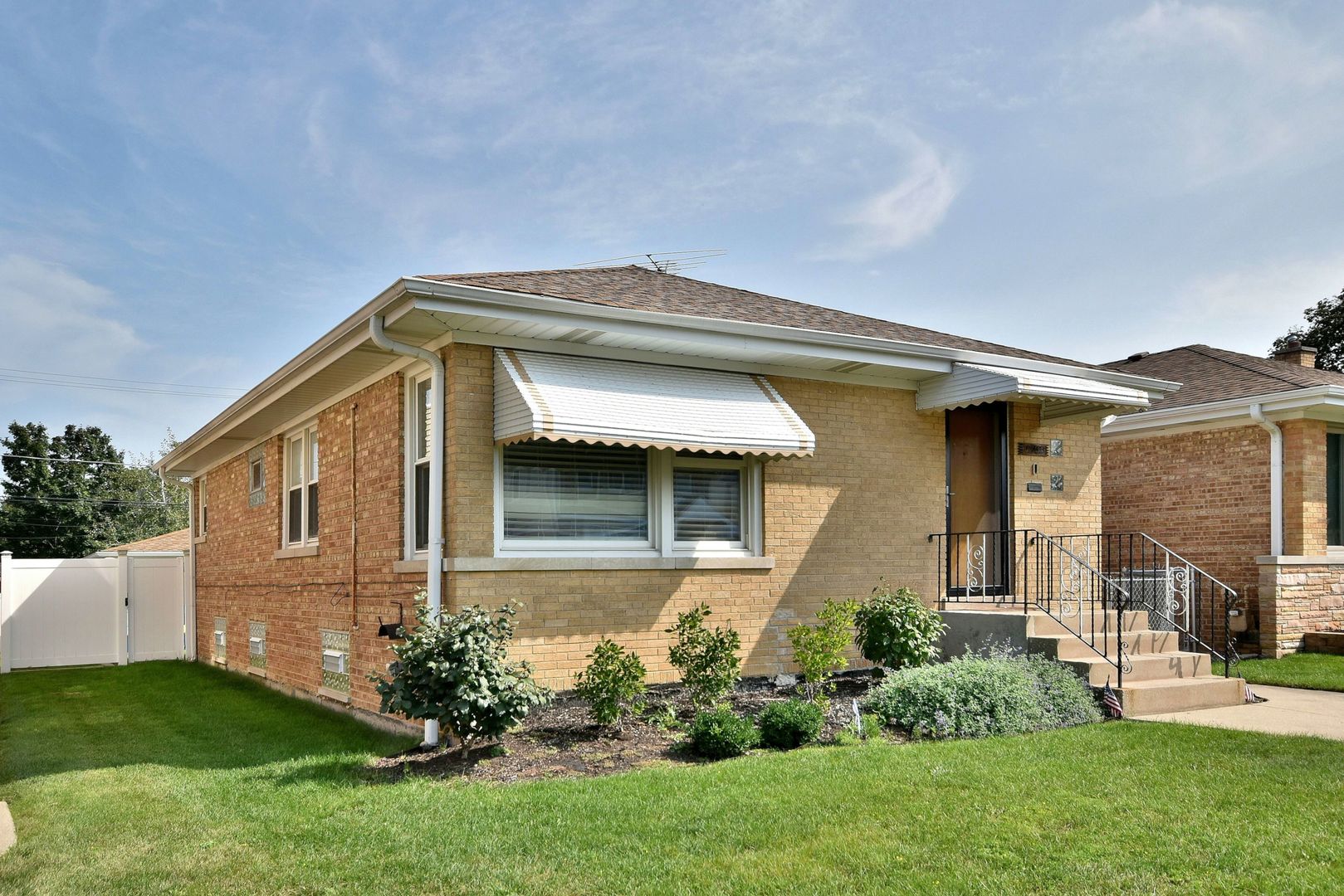 7309 N Ottawa Avenue, Chicago, IL 60631