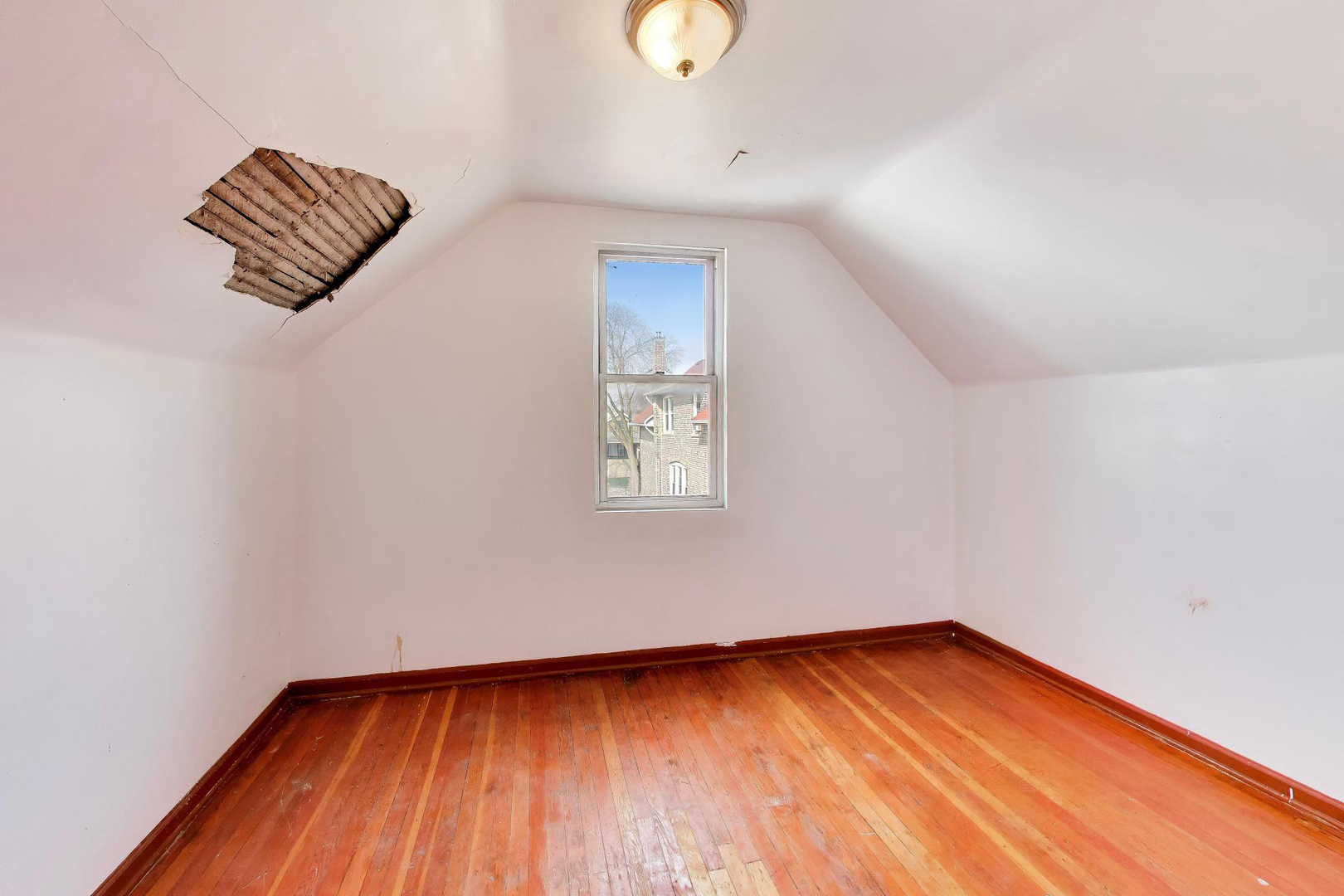 1649 N Latrobe Avenue, Chicago, IL 60639