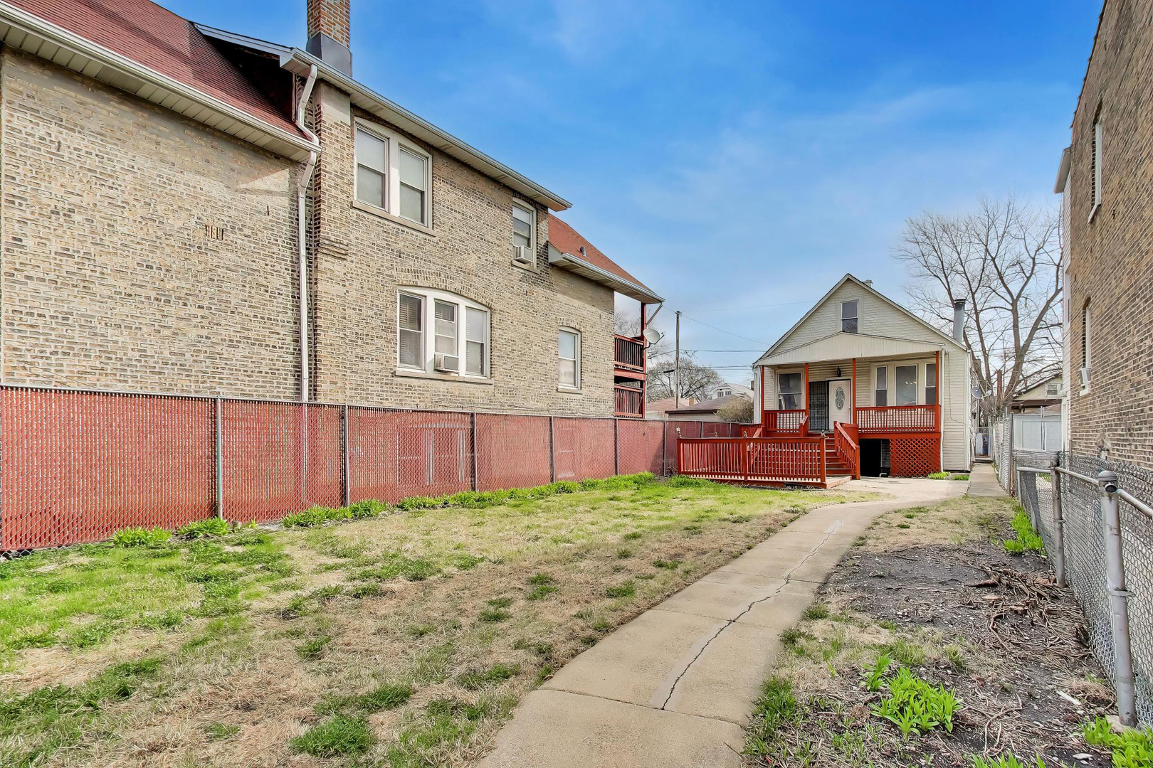 1649 N Latrobe Avenue, Chicago, IL 60639