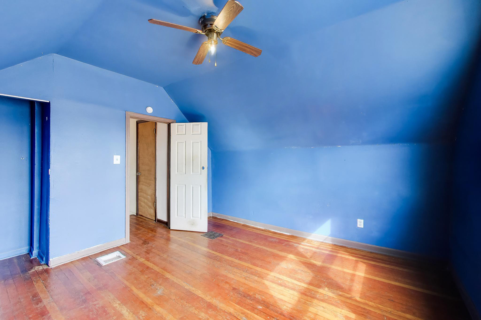 1649 N Latrobe Avenue, Chicago, IL 60639