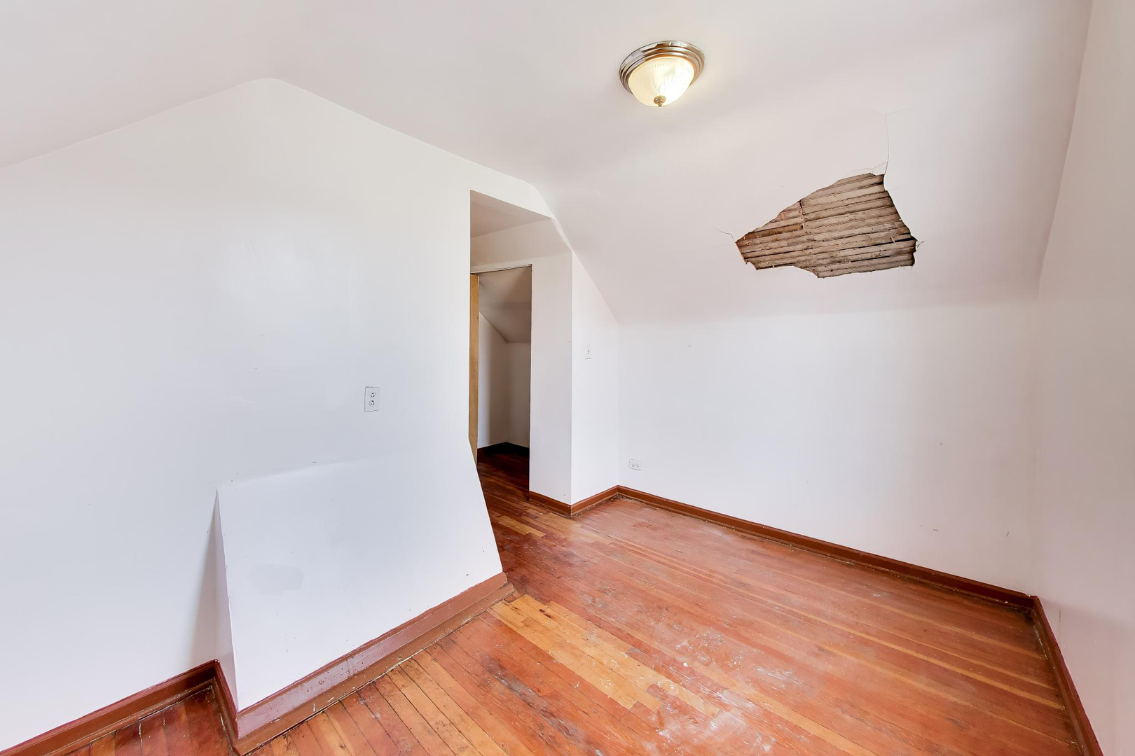 1649 N Latrobe Avenue, Chicago, IL 60639