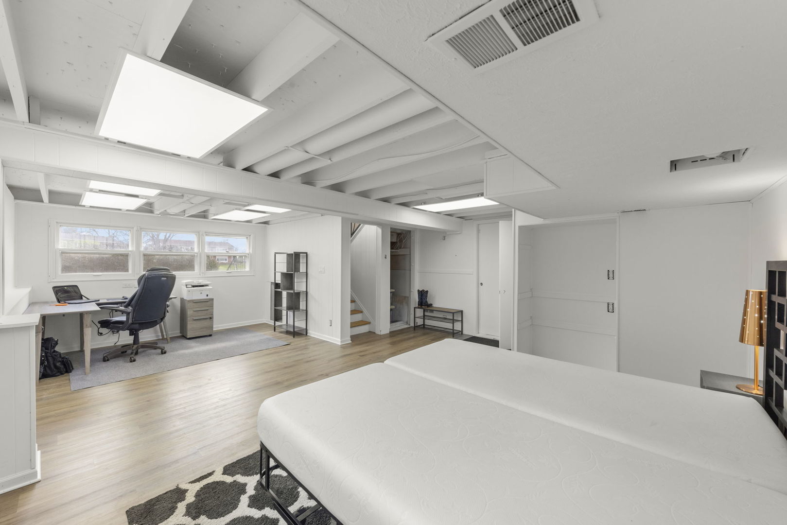 2308 Crabtree Avenue, Woodridge, IL 60517