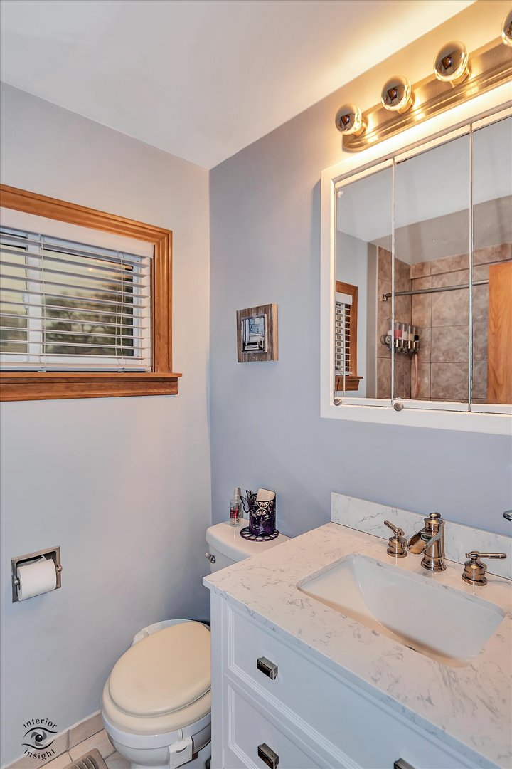 9137 Orchard Lane, Bridgeview, IL 60455