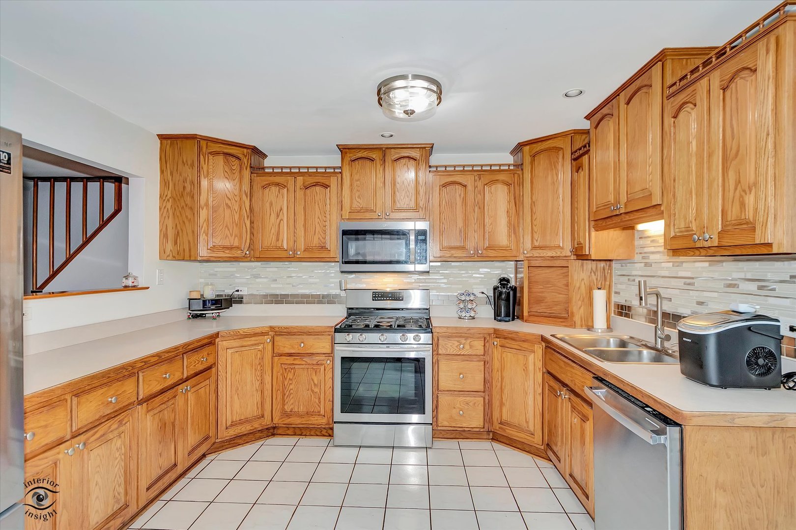 9137 Orchard Lane, Bridgeview, IL 60455