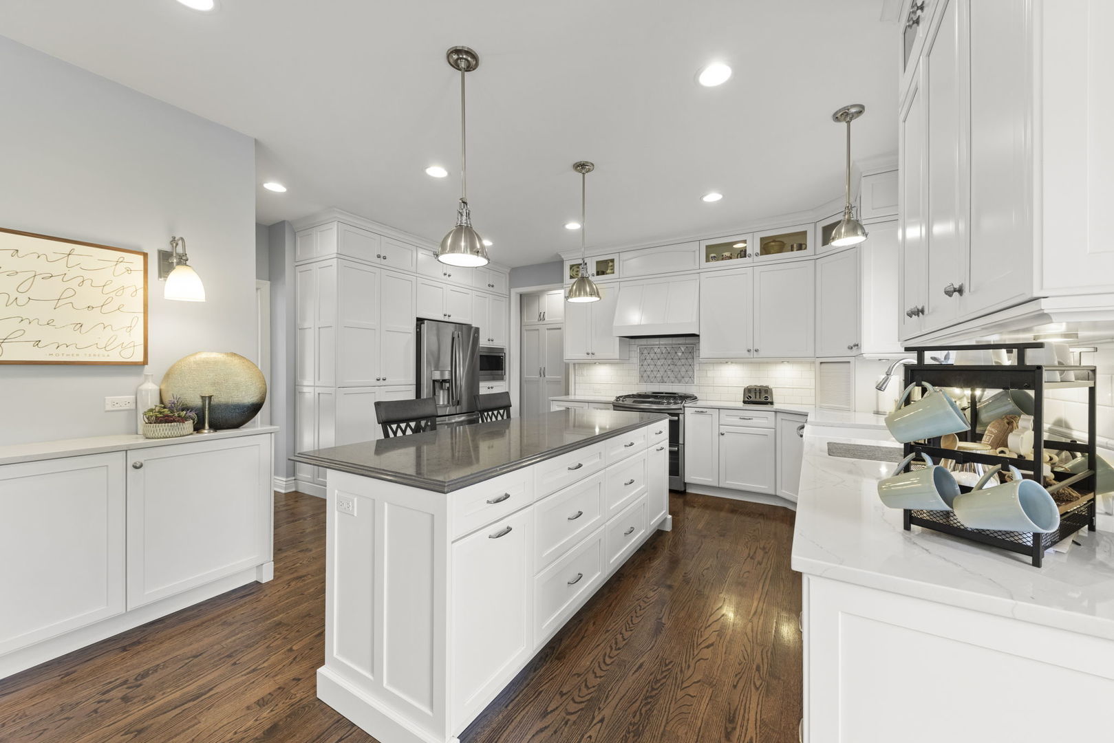 2367 Angela Lane, Aurora, IL 60502