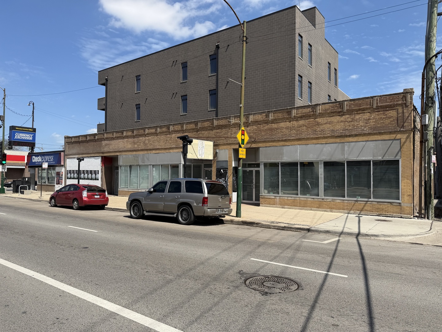 2357 W North Avenue, Chicago, IL 60647