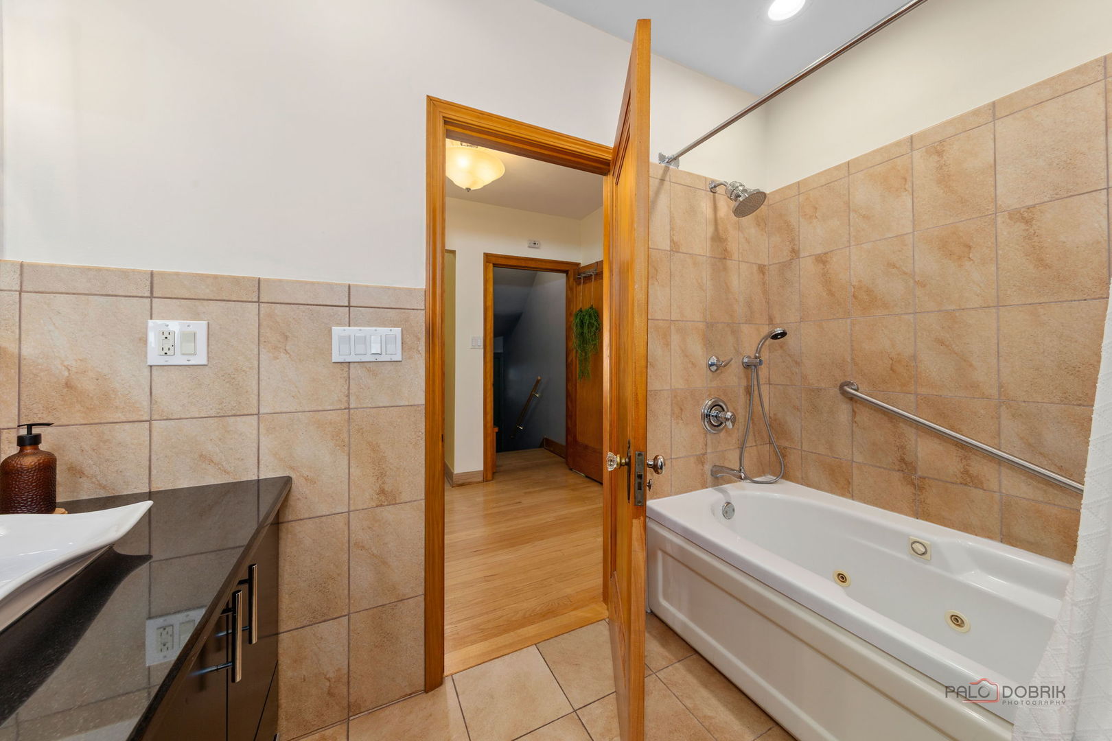 2720 N Beulah Avenue, River Grove, IL 60171