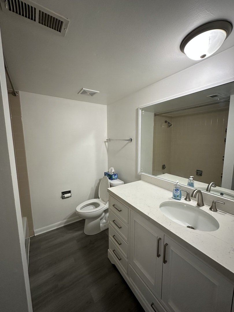 13635 Lamon Avenue #A17, Crestwood, IL 60418