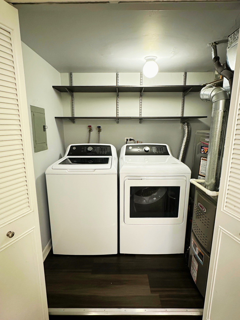 13635 Lamon Avenue #A17, Crestwood, IL 60418