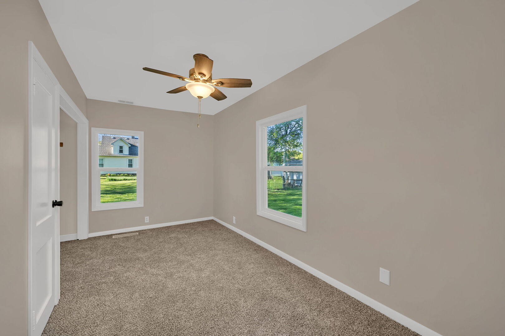 303 S Jackson Street, Gardner, IL 60424