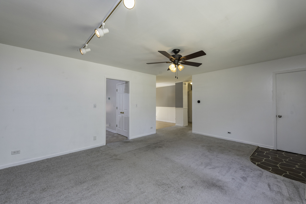 1316 N Ash Street, Waukegan, IL 60085