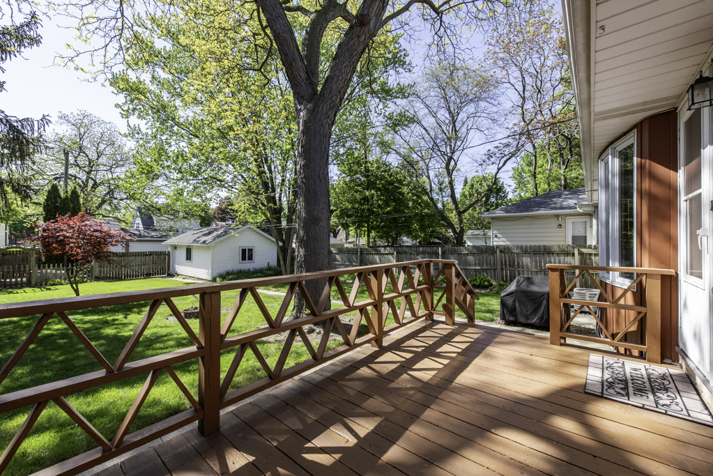 1316 N Ash Street, Waukegan, IL 60085