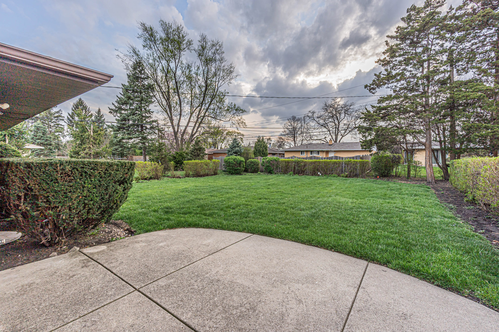 650 Patricia Lane, Des Plaines, IL 60016