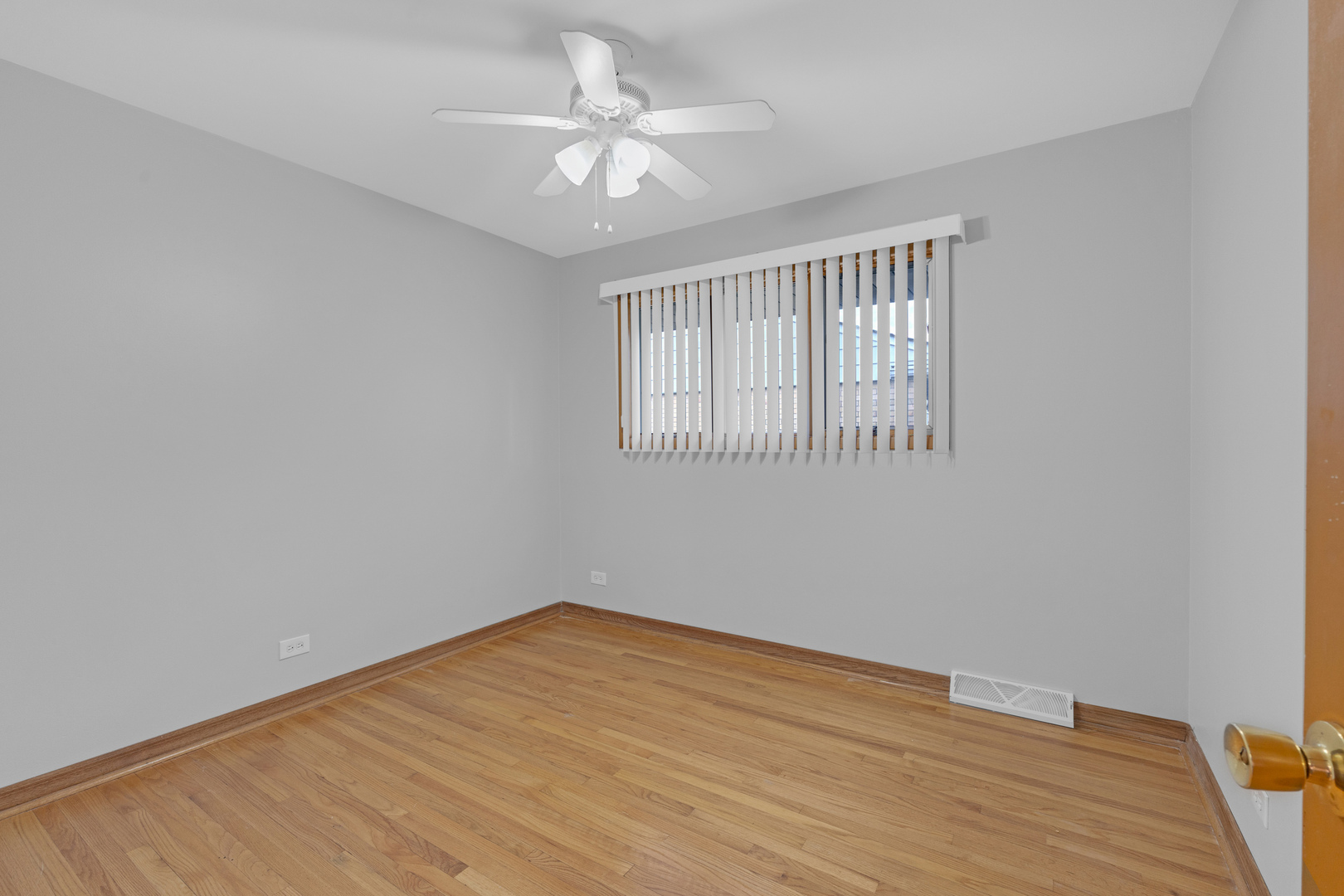 650 Patricia Lane, Des Plaines, IL 60016