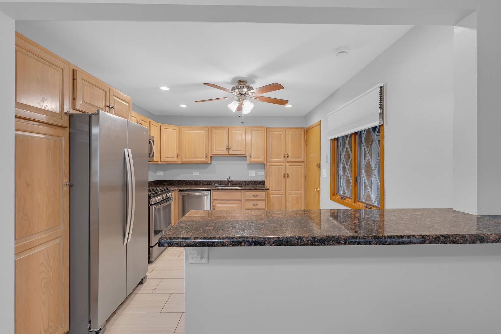 650 Patricia Lane, Des Plaines, IL 60016