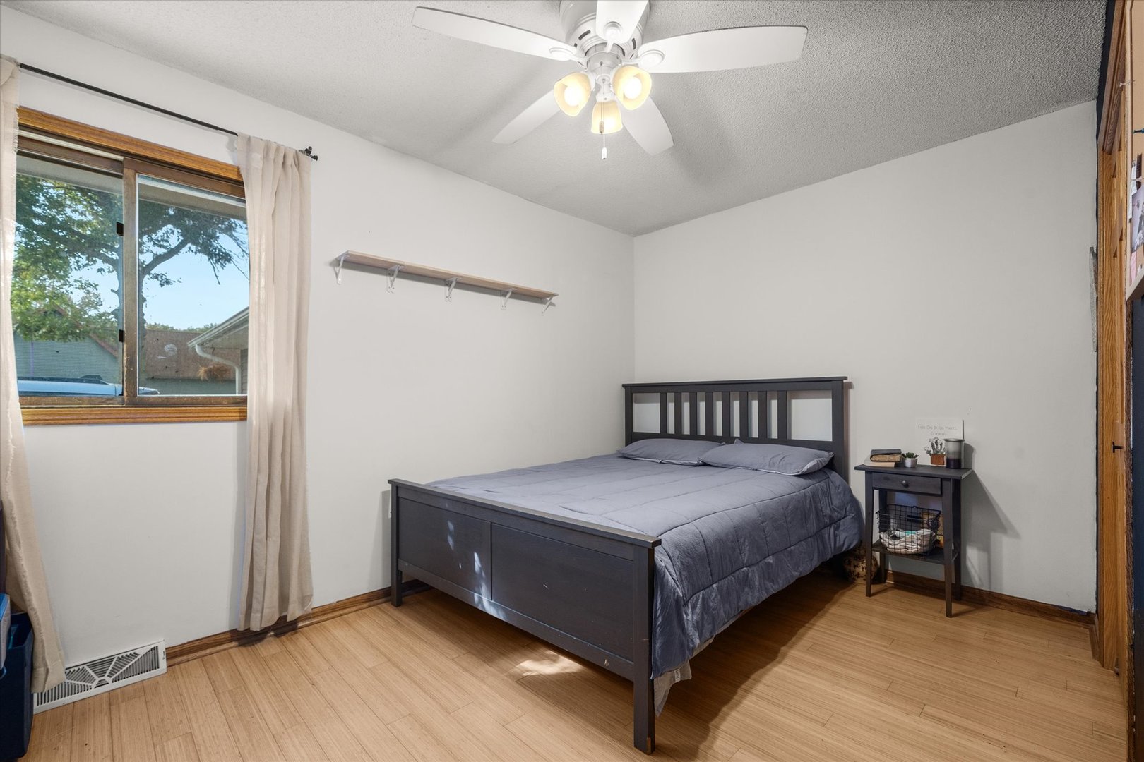 750 Forest Park Drive, Dixon, IL 61021