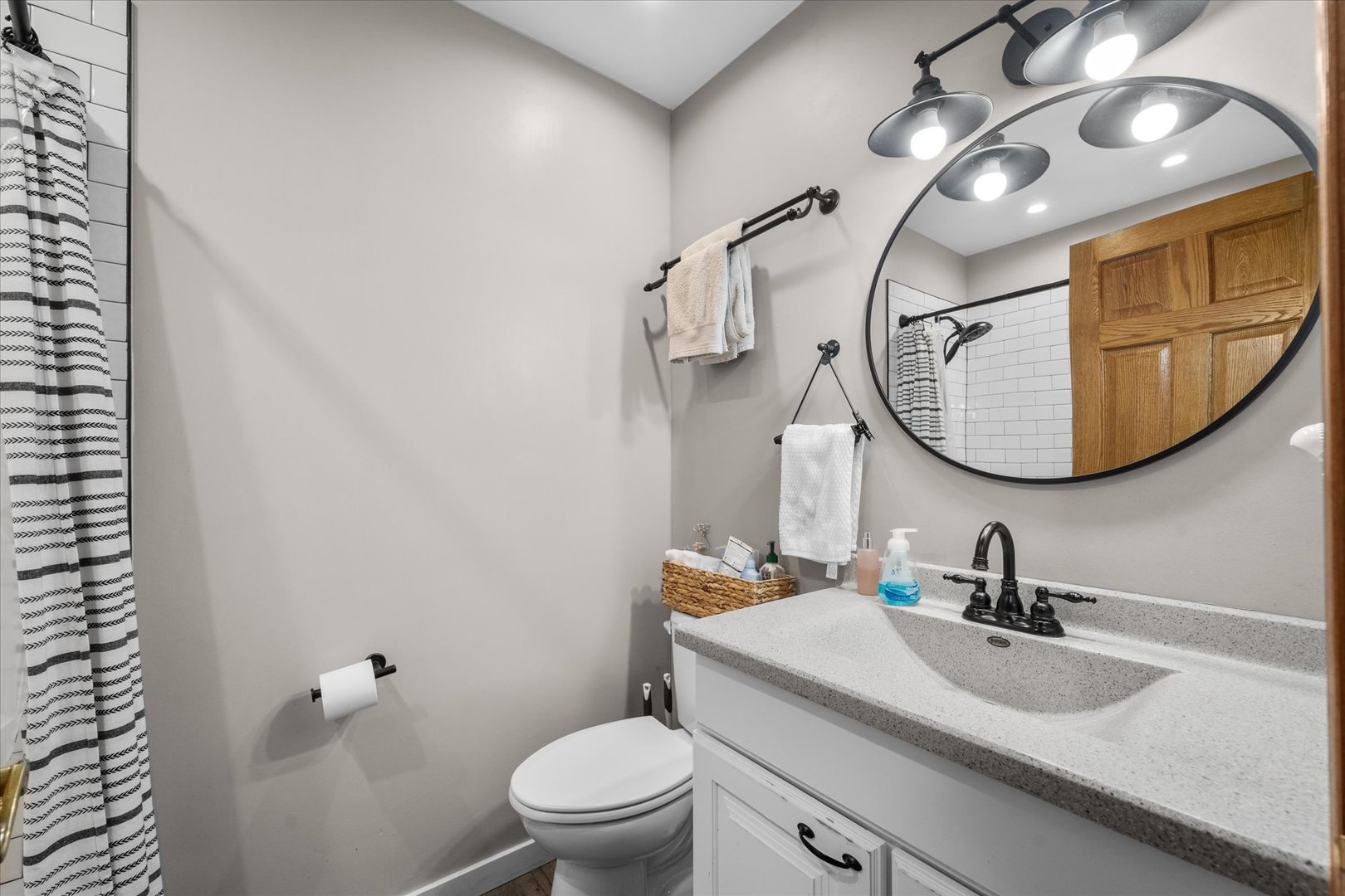 750 Forest Park Drive, Dixon, IL 61021