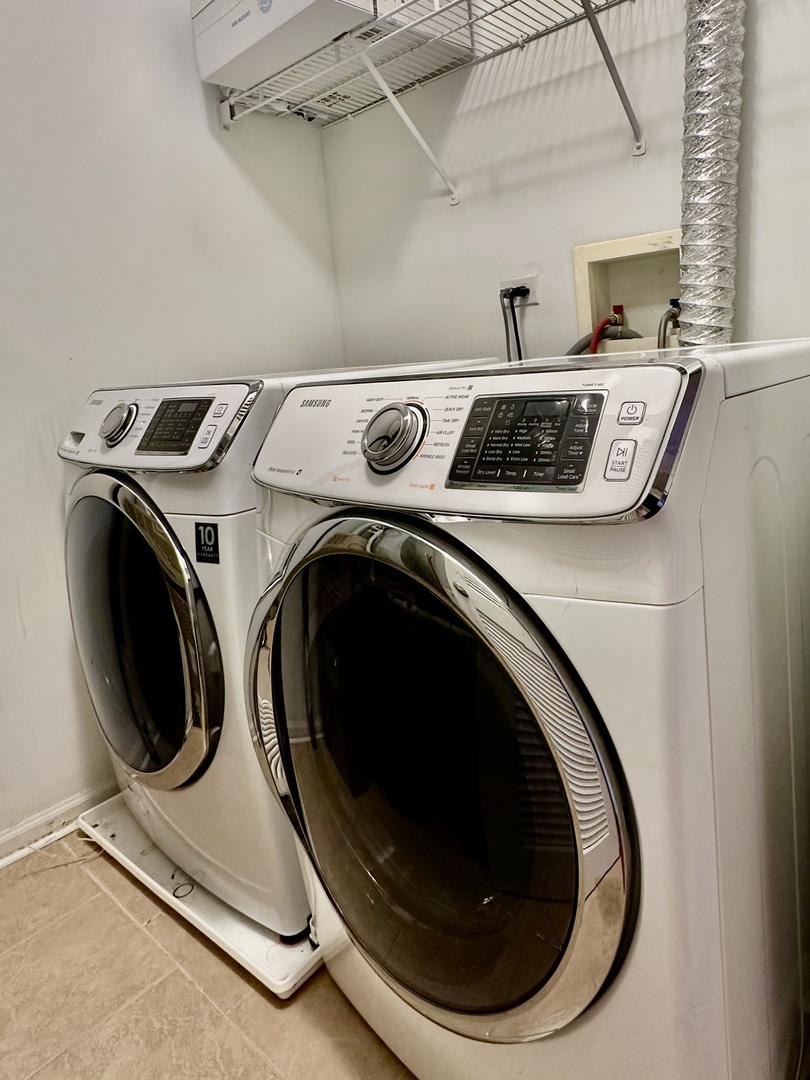 3329 Bromley Lane #3329, Aurora, IL 60502