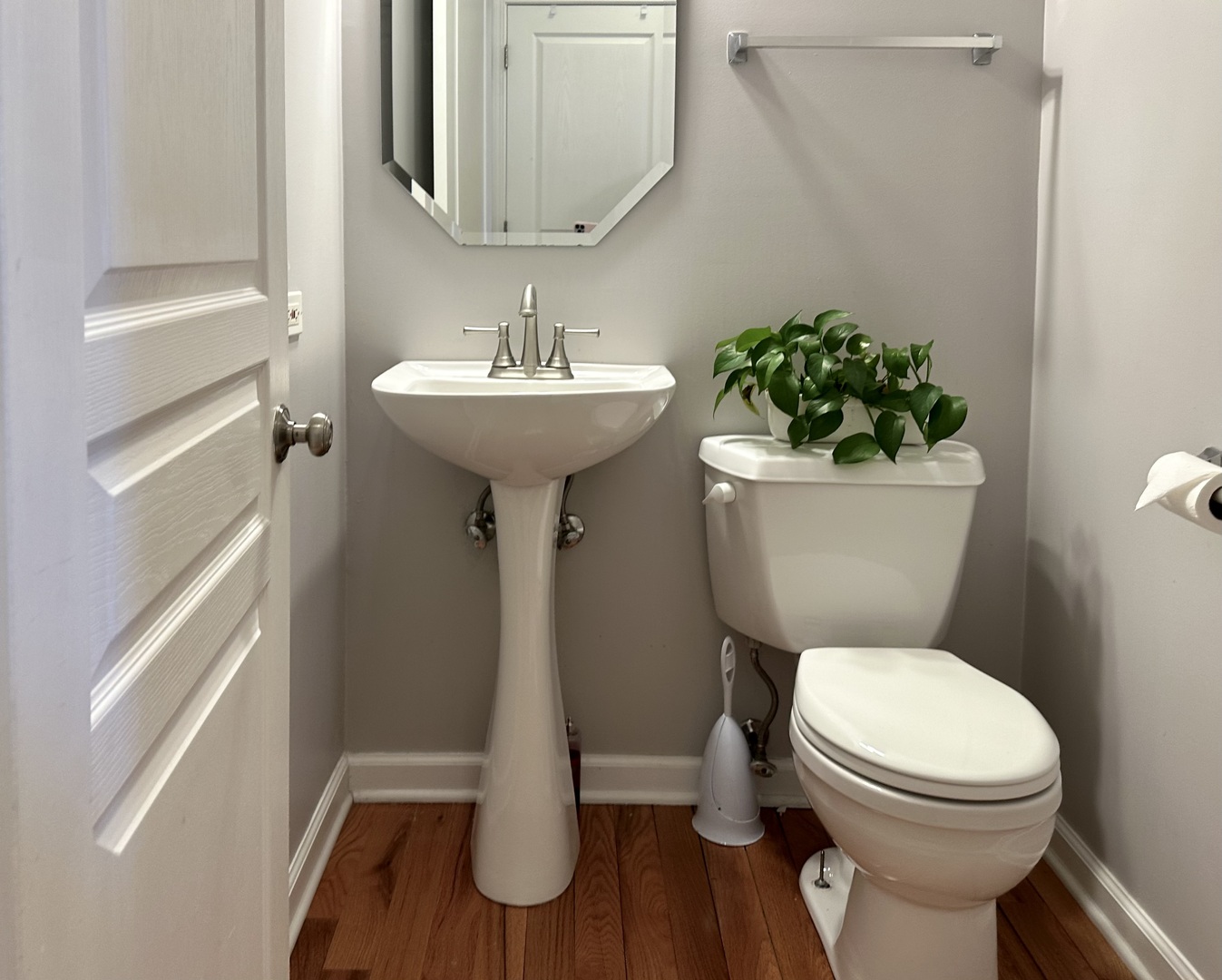 3329 Bromley Lane #3329, Aurora, IL 60502