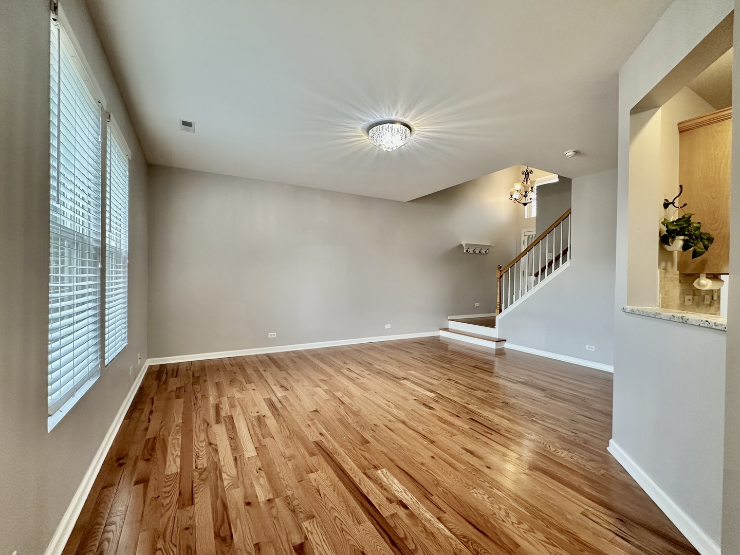 3329 Bromley Lane #3329, Aurora, IL 60502