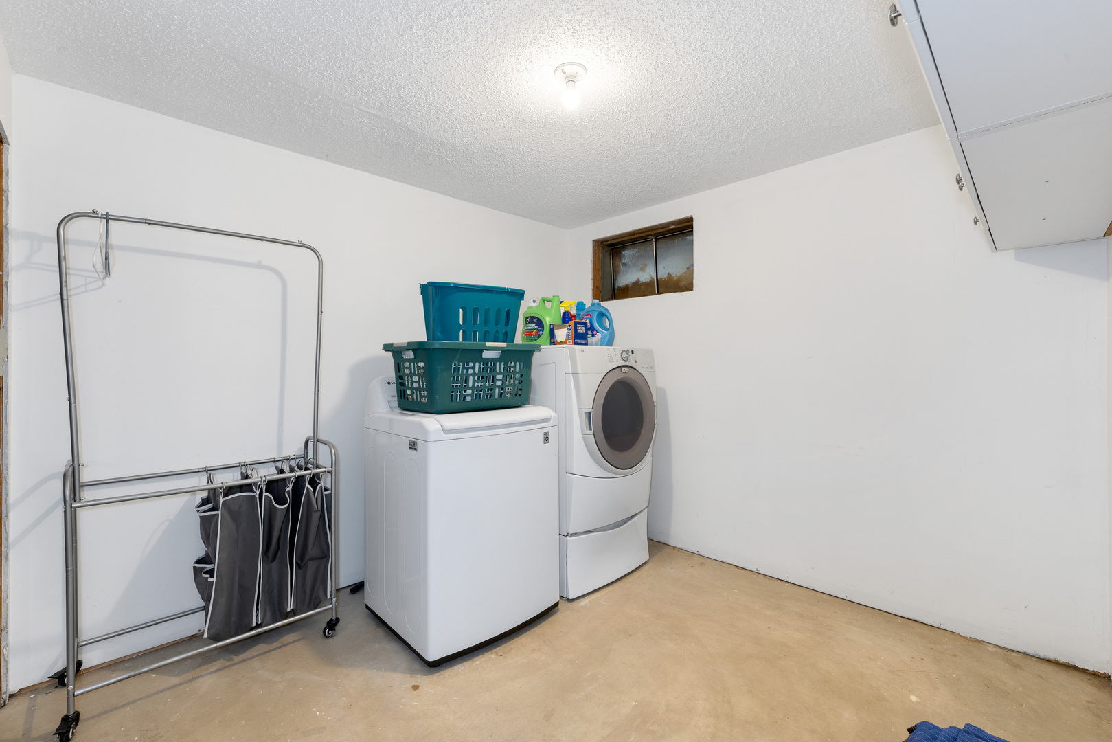 301 Lilas Court, New Lenox, IL 60451