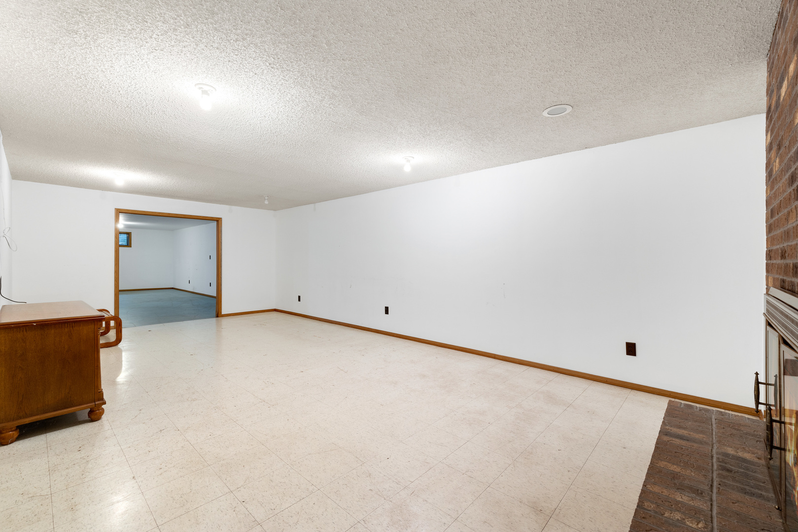 301 Lilas Court, New Lenox, IL 60451