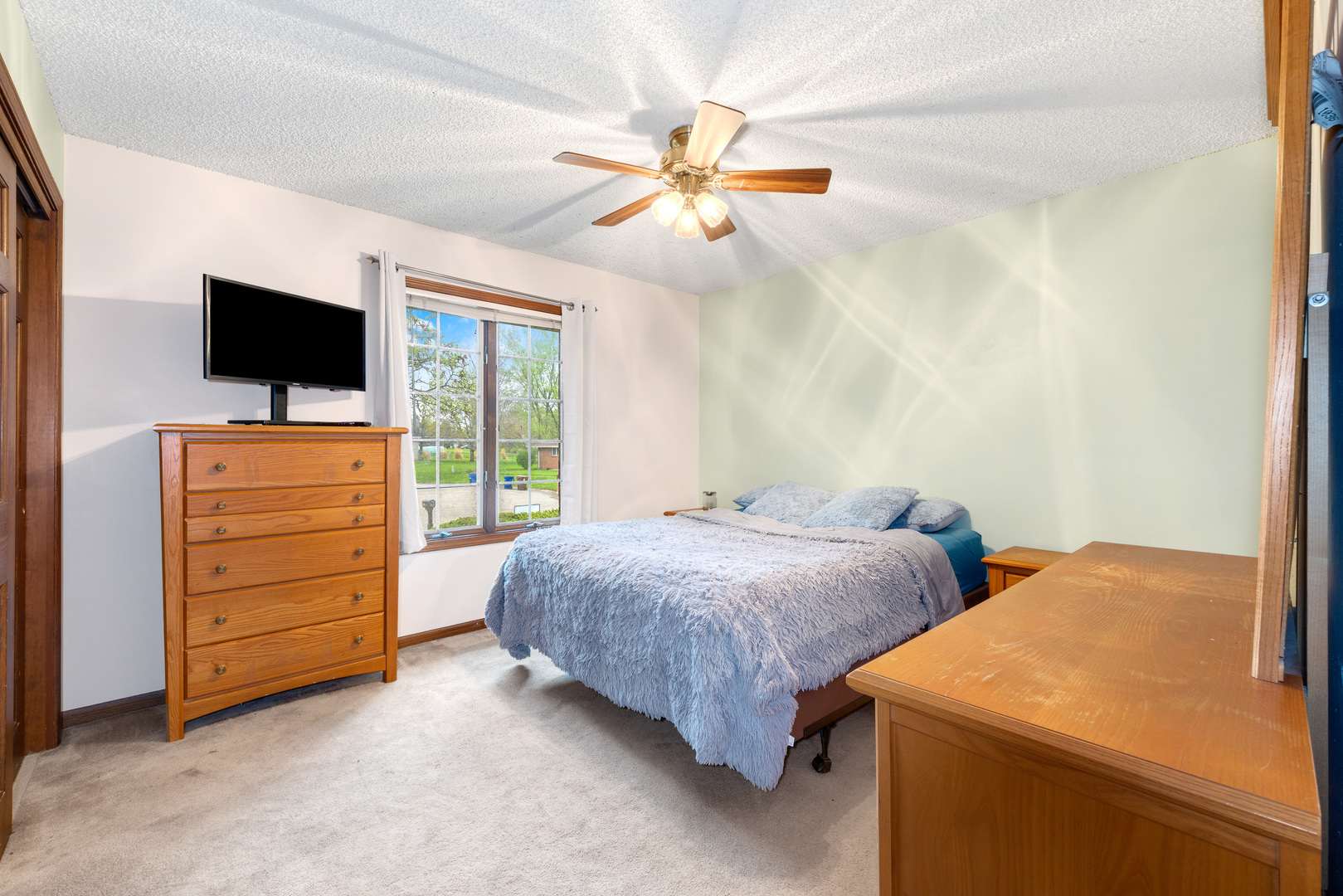 301 Lilas Court, New Lenox, IL 60451