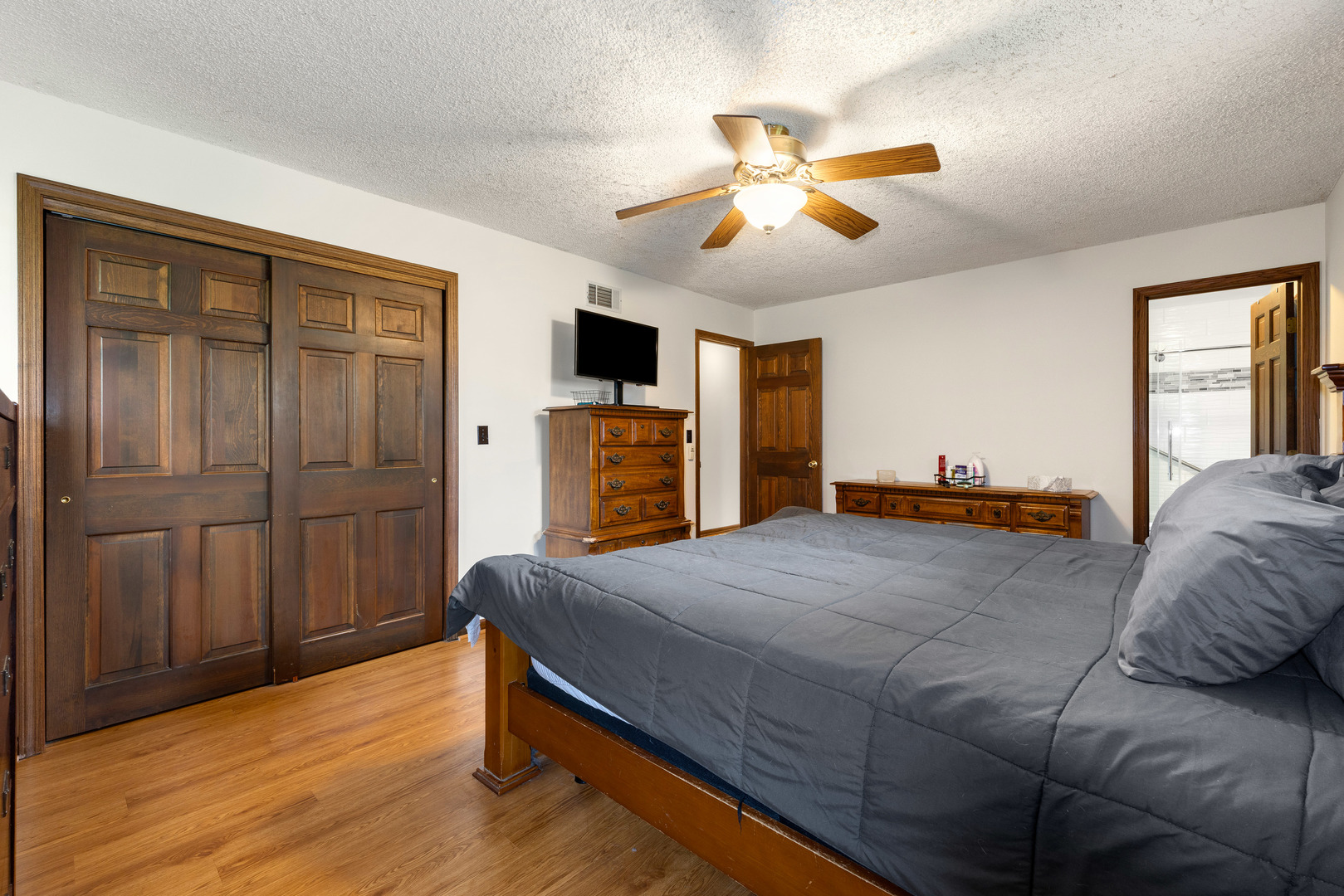 301 Lilas Court, New Lenox, IL 60451