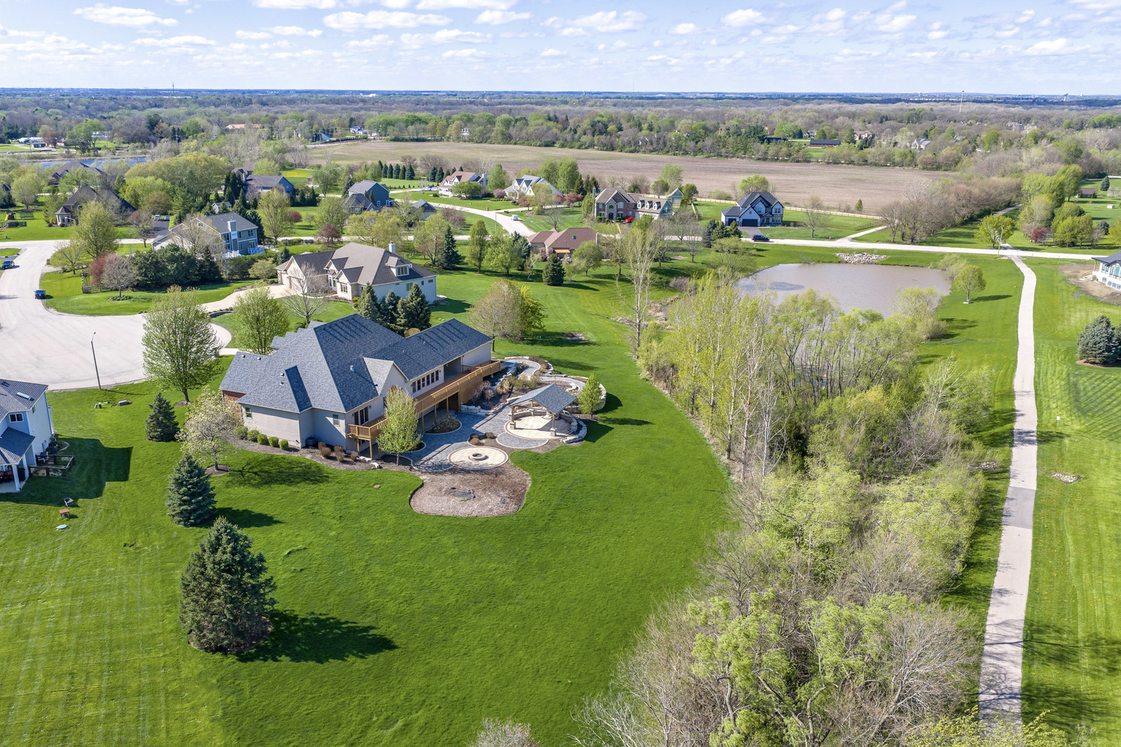 7689 Cole Court, Yorkville, IL 60560