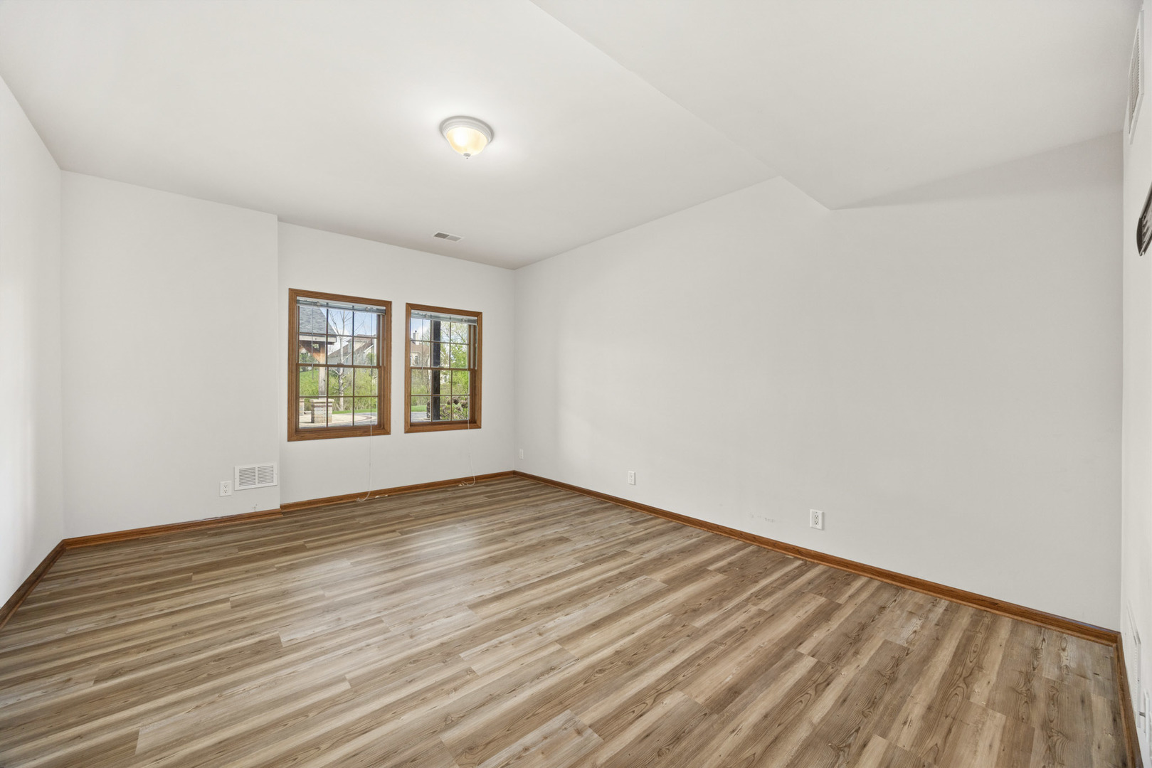 7689 Cole Court, Yorkville, IL 60560