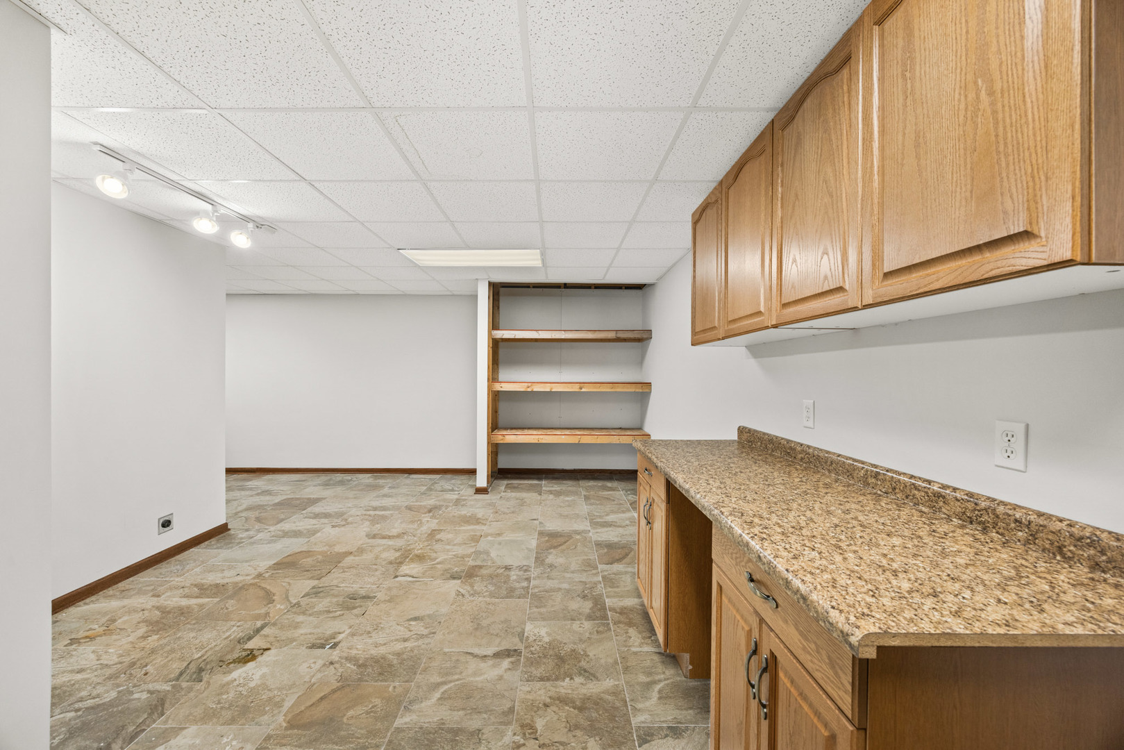 7689 Cole Court, Yorkville, IL 60560