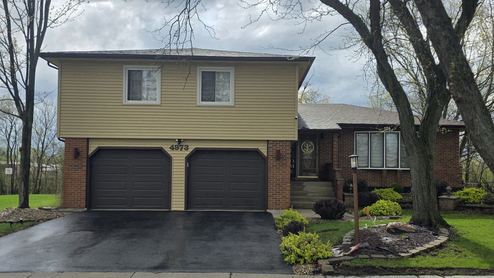 4973 Arquilla Drive, Richton Park, IL 60471