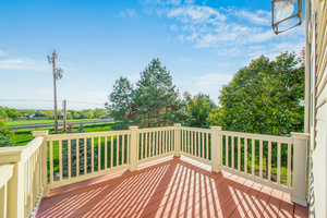 212 Commerce Street, Aurora, IL 60504