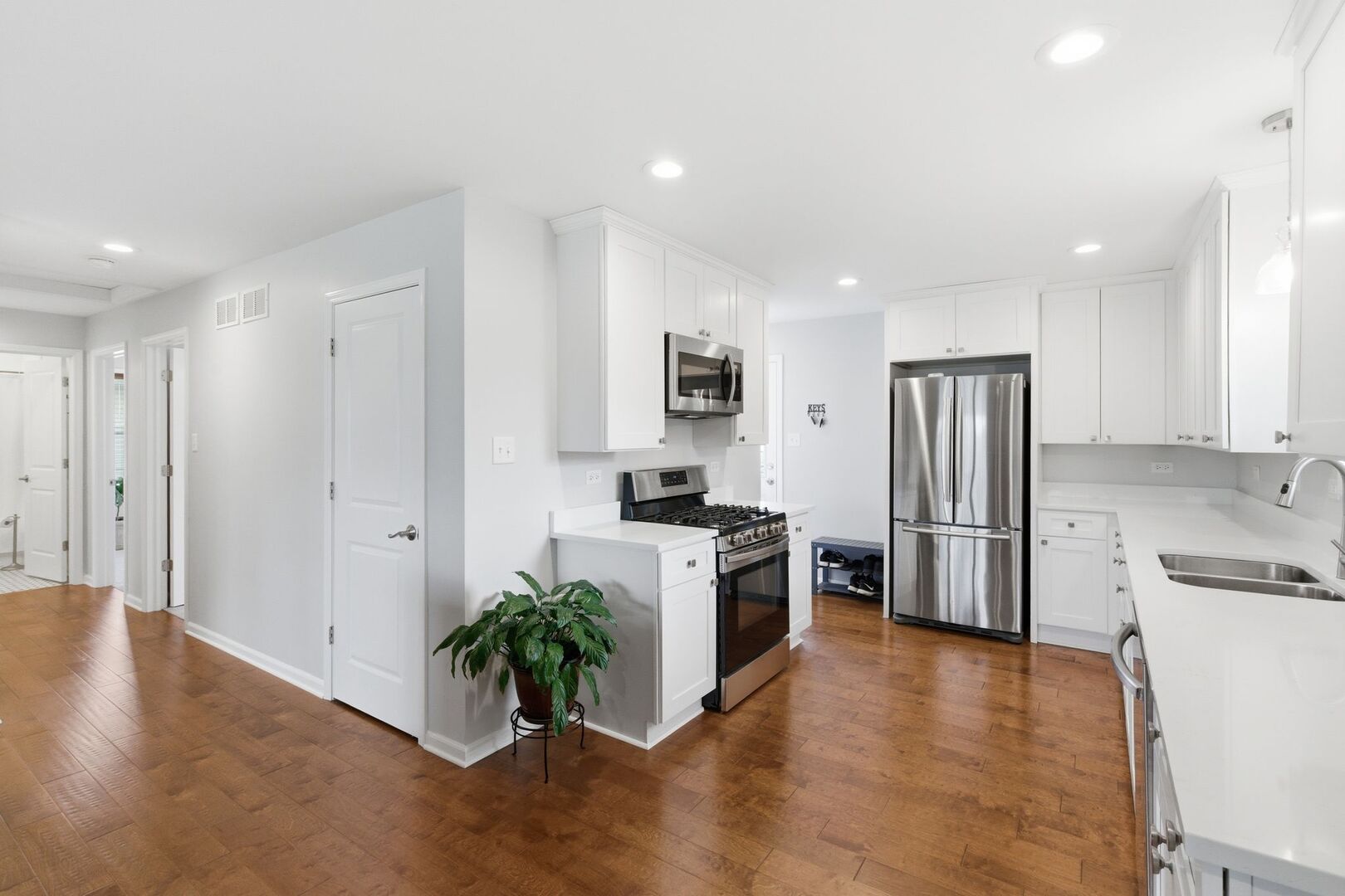 1520 Hosmer Street, Joliet, IL 60435