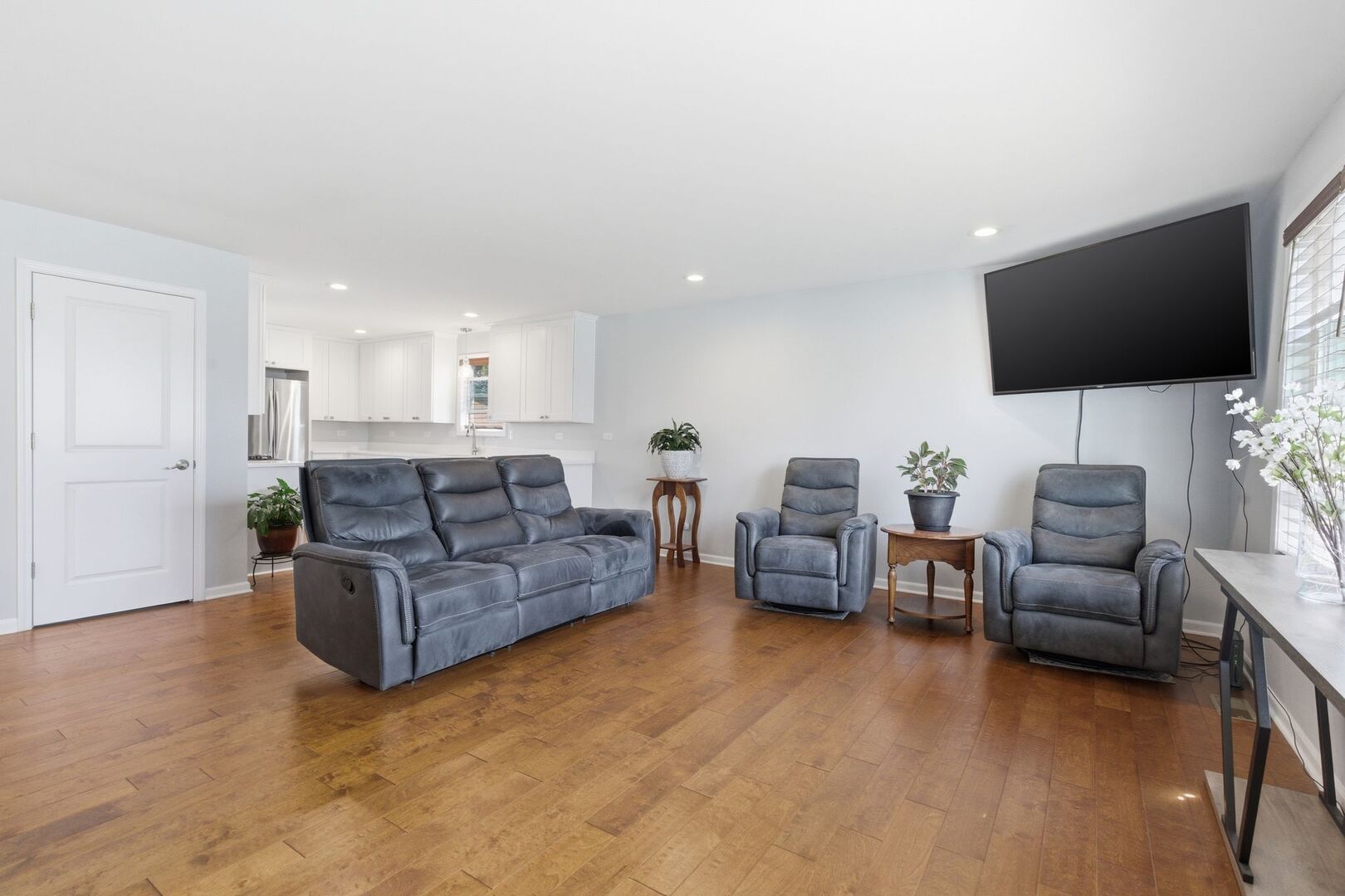 1520 Hosmer Street, Joliet, IL 60435