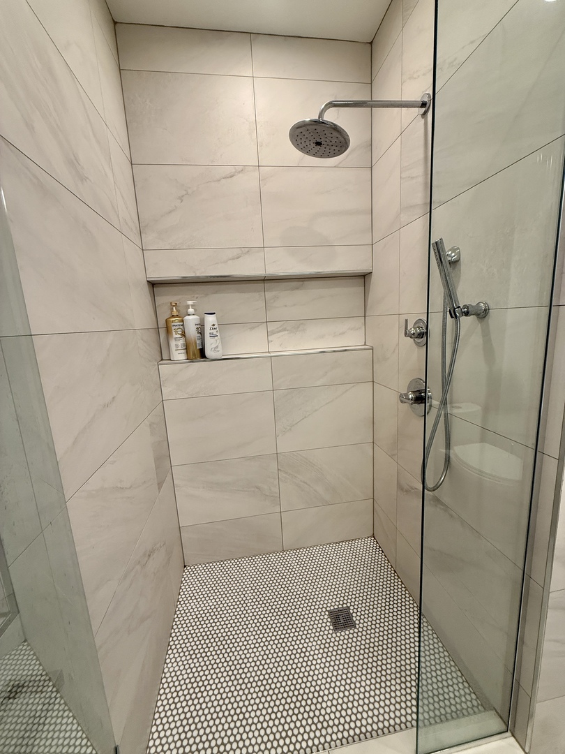 2120 N 76th Court, Elmwood Park, IL 60707