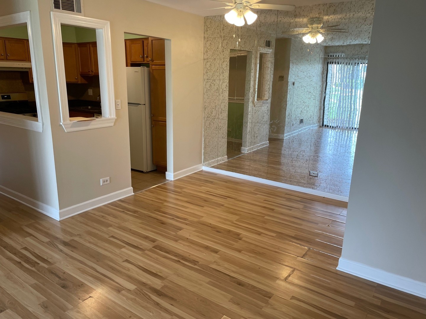 7373 Blackburn Avenue #104, Downers Grove, IL 60516