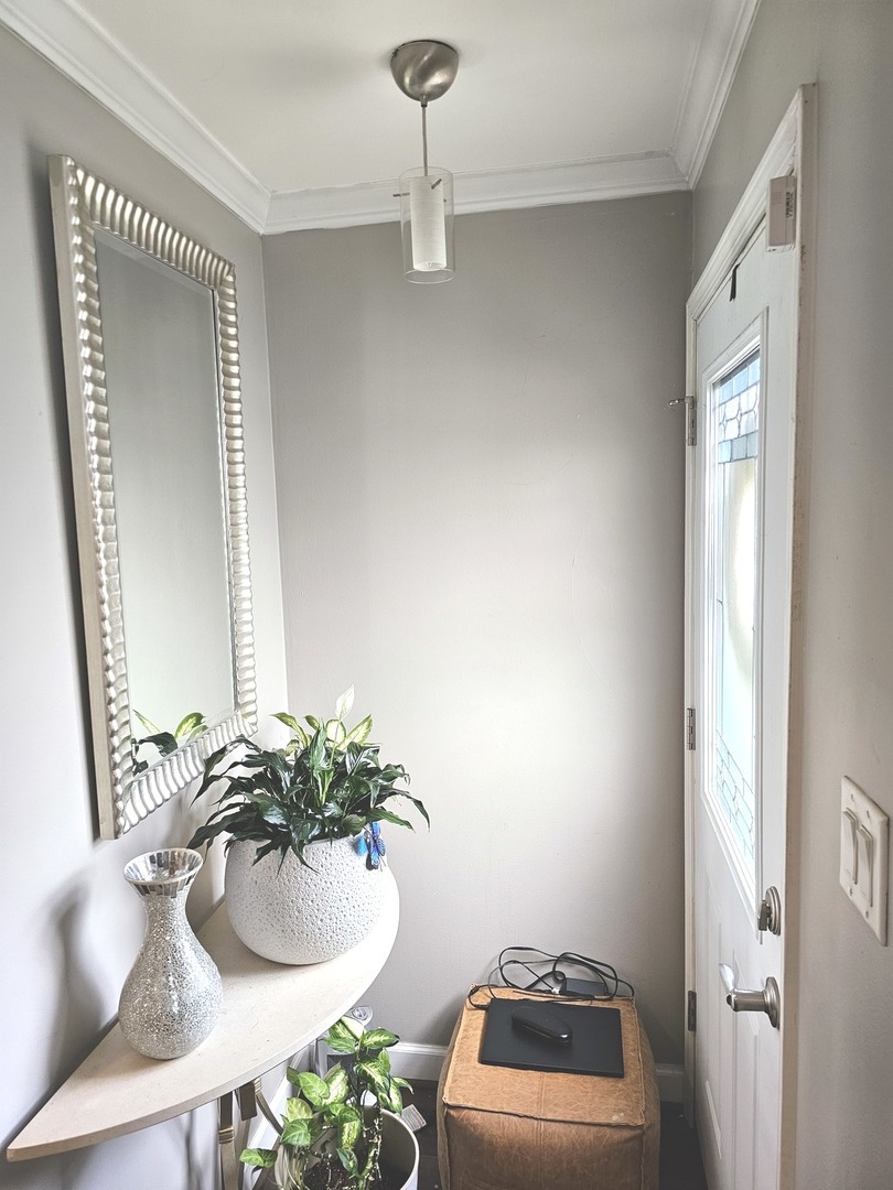 15362 7th Avenue, Phoenix, IL 60426