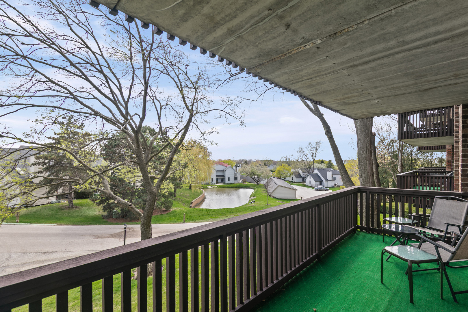 690 Chandler Road #205, Gurnee, IL 60031