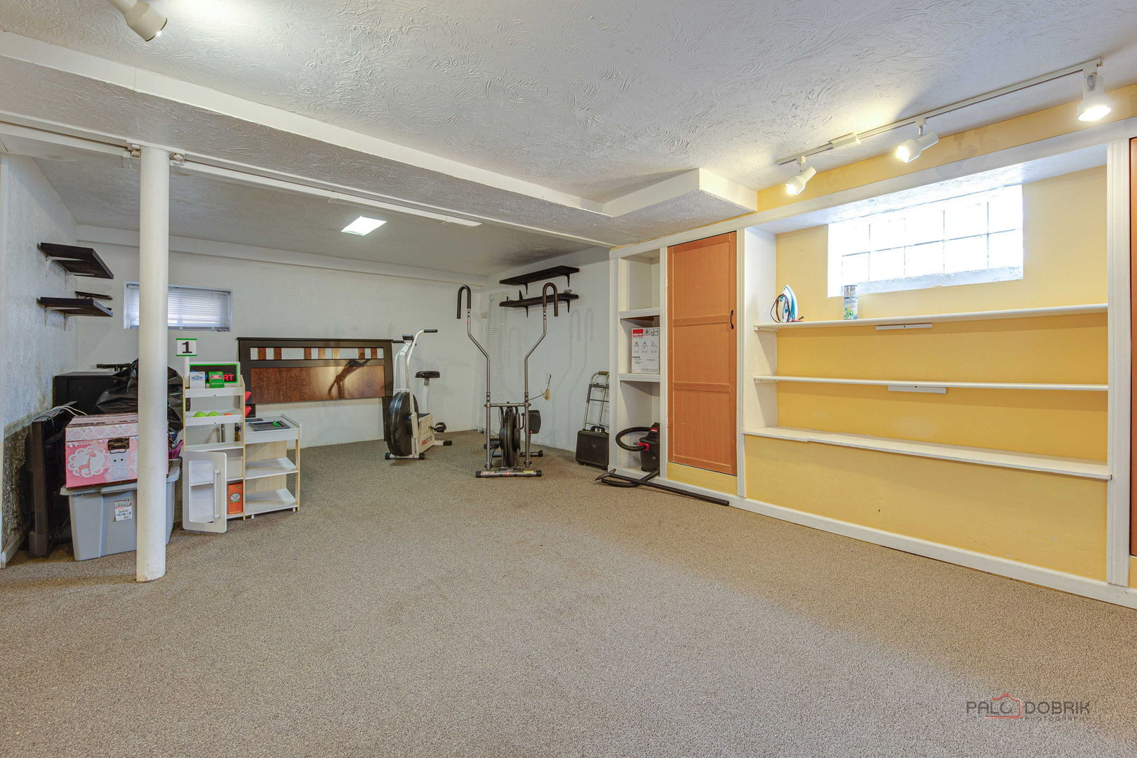 4026 Clarence Avenue, Stickney, IL 60402