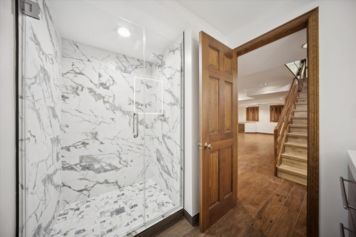 567 Cress Creek Lane, Crystal Lake, IL 60014